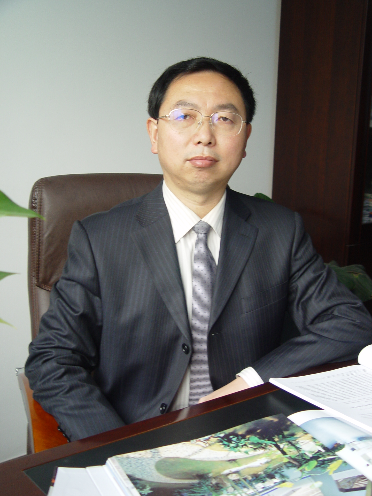 8868体育登录创新论坛第一千六百零五讲：黄土地区高填方地基变形特征与工程应对措施  