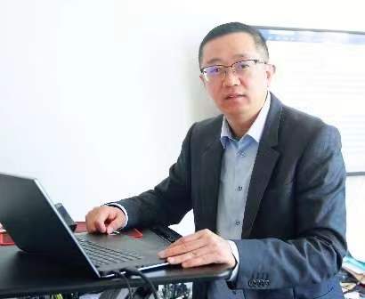 8868体育登录创新论坛第一千三百九十一讲：从团簇的结构优化、逆向设计到团簇组装的能带调控