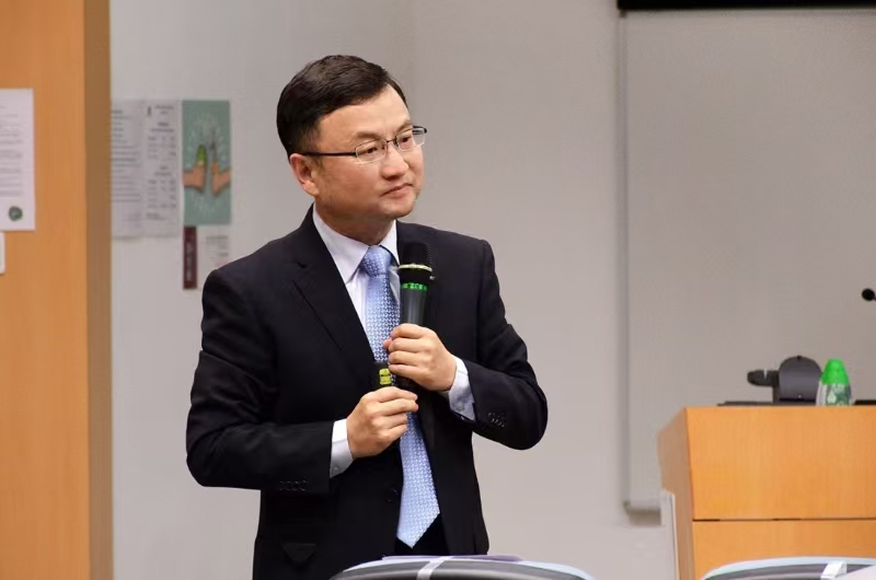  8868体育登录创新论坛第一千九百三十七讲：分子Borromean环和结节