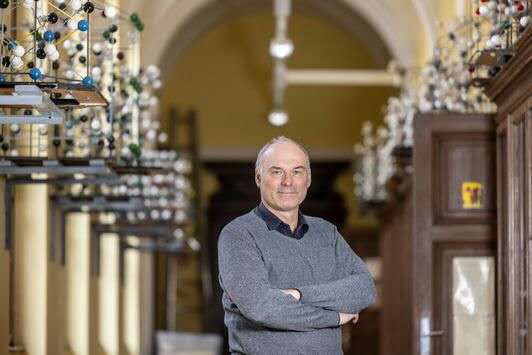 8868体育登录创新论坛第一千九百五十七讲：Pre-Alpine Metamorphic Events in the Eastern Alps, Austria