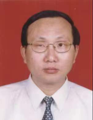 8868体育登录创新论坛第一千四百一十五讲：高性能铂合金纳米线燃料电池催化剂的研究