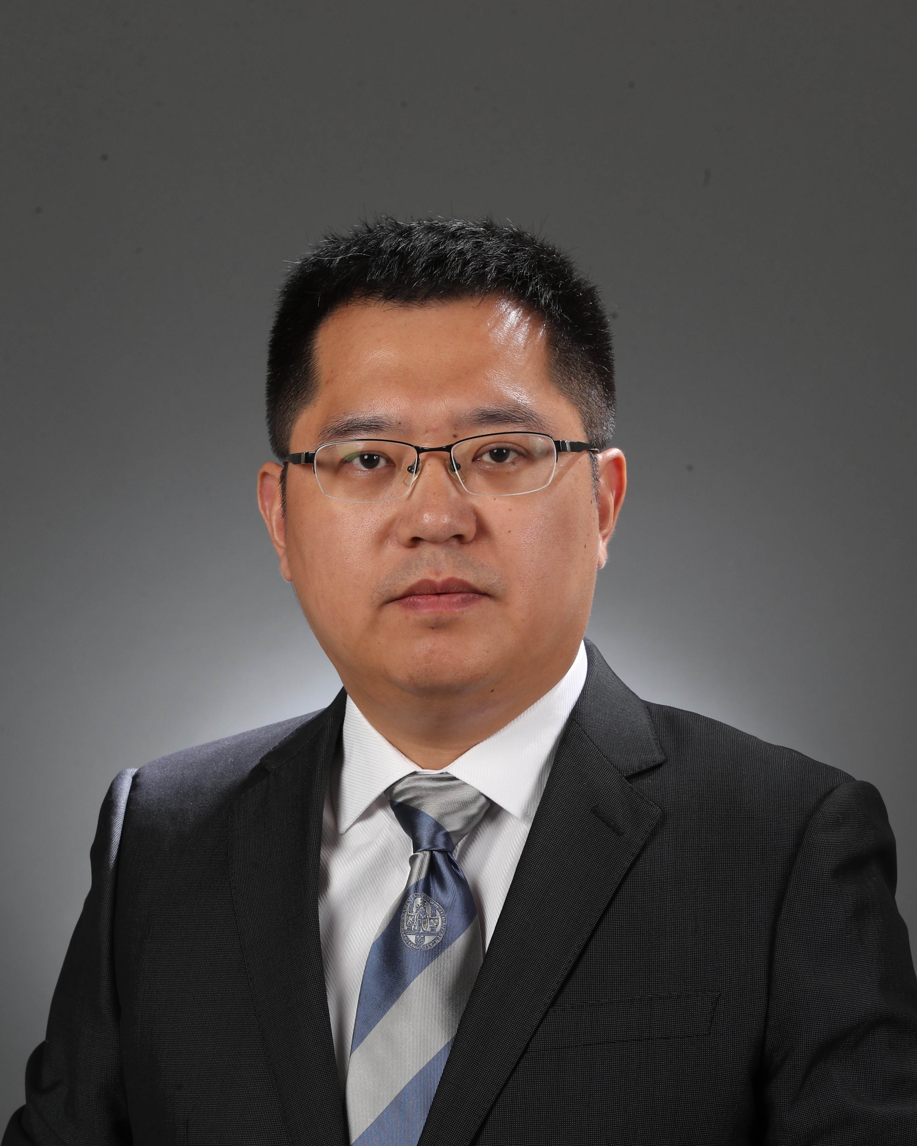 8868体育登录创新论坛第一千二百二十六讲暨120周年校庆年系列活动：三个罂粟属物种染色体级基因组揭示BIA通路补丁式跳跃演化机制