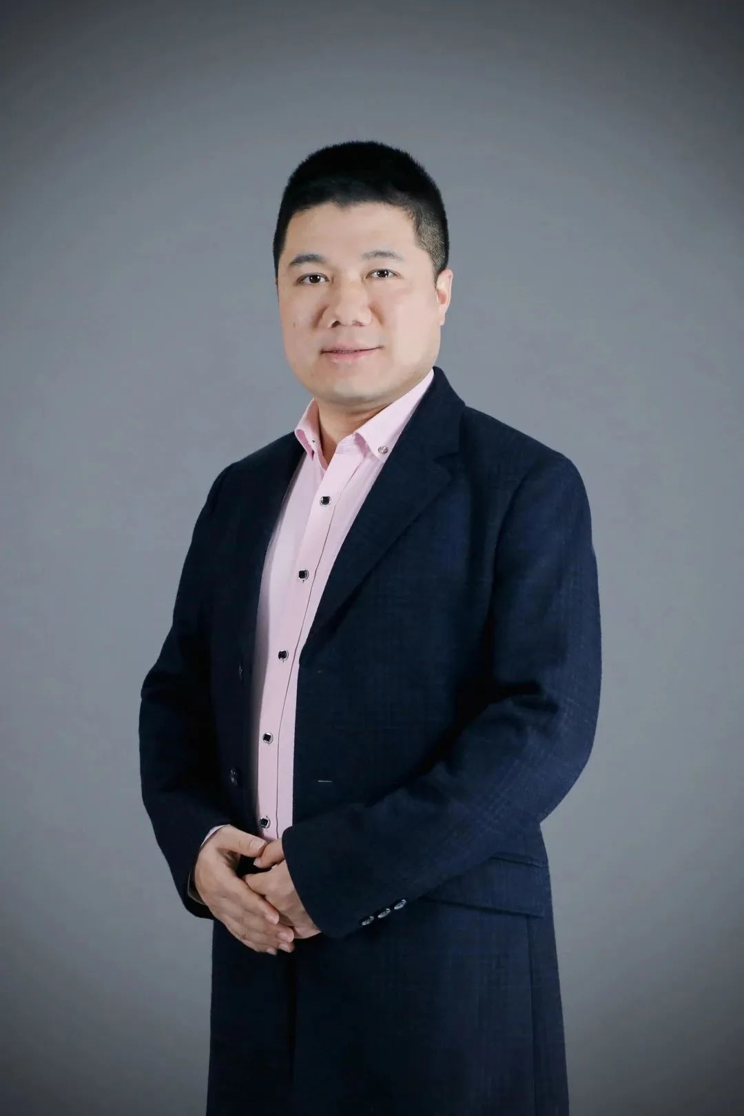 8868体育登录创新论坛第一千四百九十六讲：低维量子材料多尺度理论设计与调控