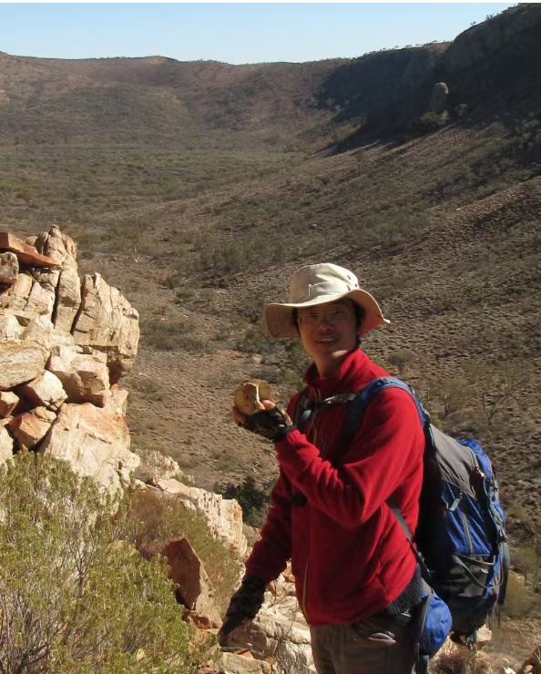 8868体育登录创新论坛第一千八百零三讲：草根动物的崛起：寒武纪大爆发与冠轮动物