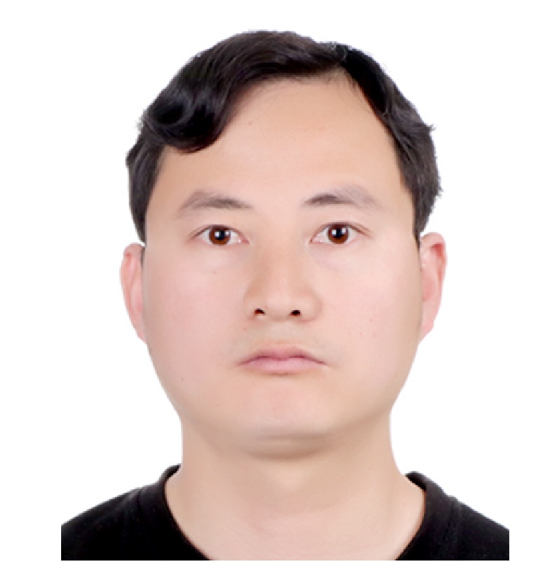 8868体育登录创新论坛第一千四百四十二讲：Static Dyson spheres around the black hole