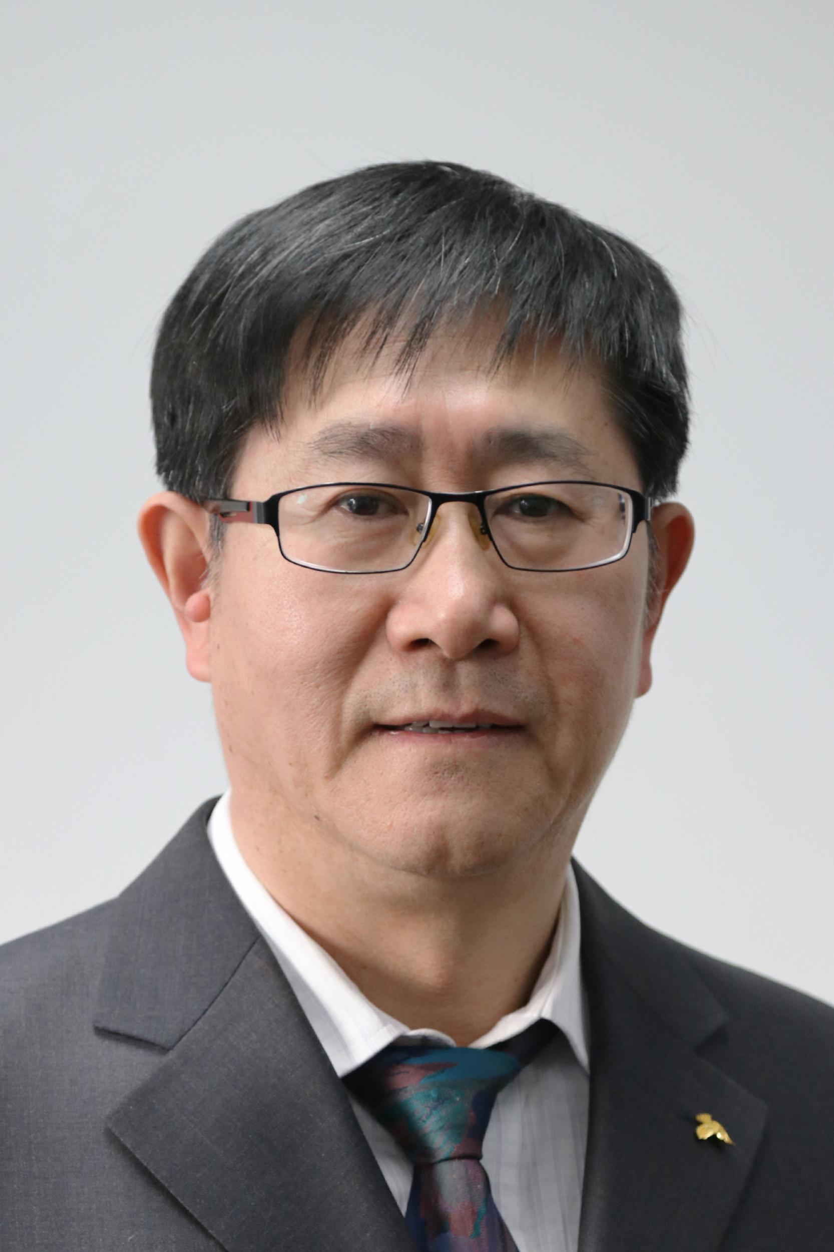 8868体育登录创新论坛第一千五百七十九讲：High-Dimensional Inference for Weak-Supervision with Feature-Dependent Label Noise