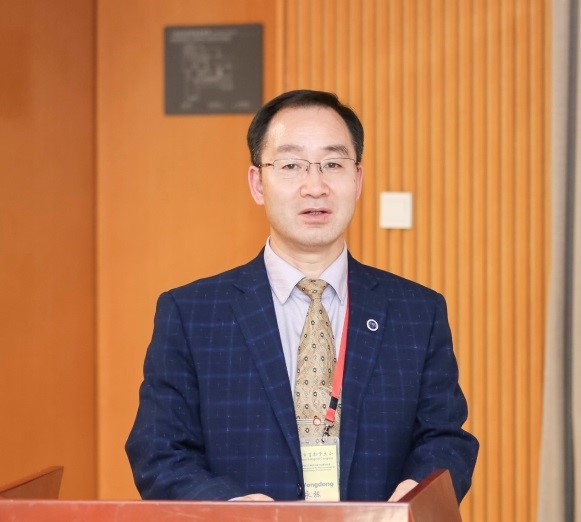 8868体育登录创新论坛第一千五百二十二讲：中生代重大地质事件与植被环境变化