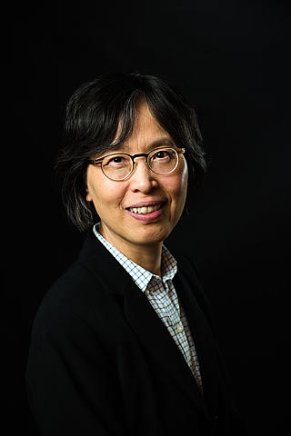 8868体育登录创新论坛第二千零一十九讲：Oxygenation and marine microbial carbonates: The long history 