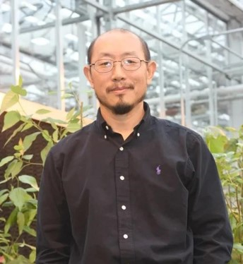 8868体育登录创新论坛第一千四百零三讲：剖析科研、论文写作与发表全过程